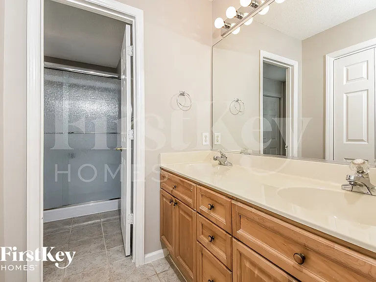 1503 Glenn Meade Dr — Photo 12