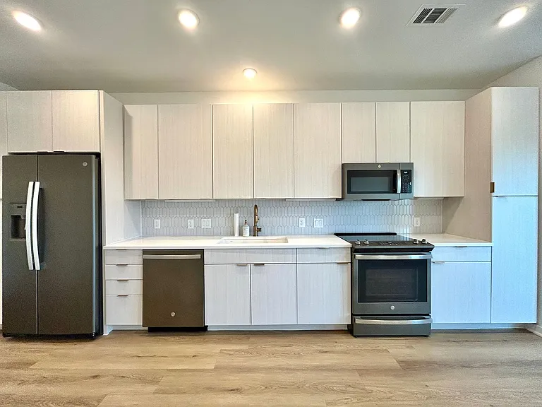 4802 S Congress Ave #510 — Photo 3