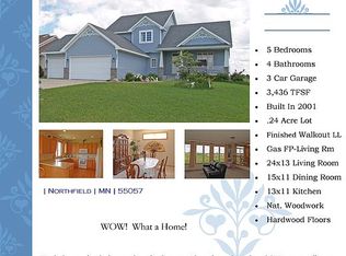 1805 Michigan Dr, Northfield, MN 55057