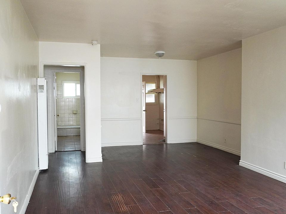 2nd image of 1512 W Commonwealth Ave #B