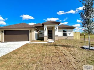 132 Poppy St, Los Fresnos, TX 78566