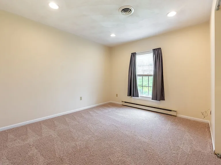 1005 Glade Rd — Photo 43