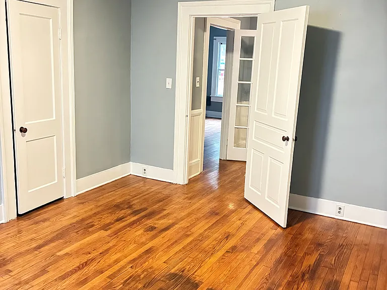 401 Kenan St W #401 — Photo 2