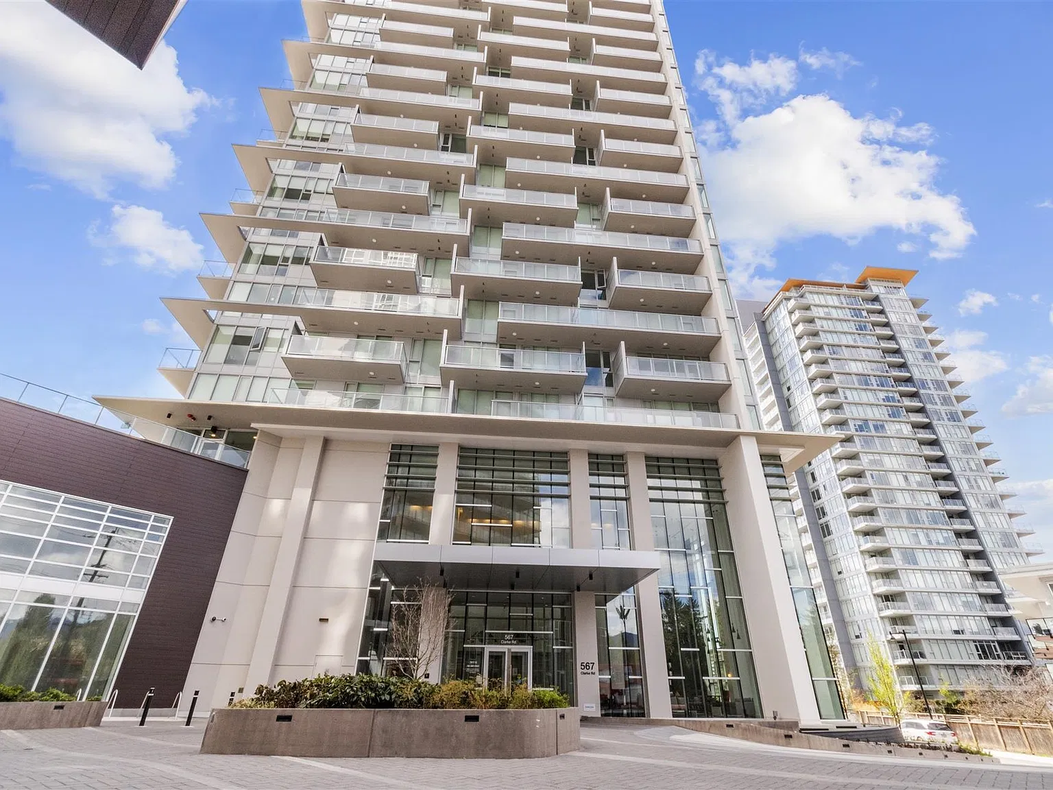 2 bed, 790 sqft, $2,875 — Photo 1