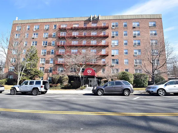 47-27 Little Neck Parkway #L-2, Little Neck, NY 11362