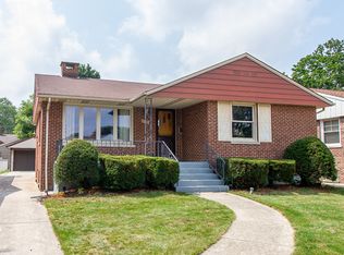 2310 Hawthorne Ave, Westchester, IL