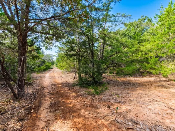 Mount Pleasant Rd, Cedar Creek, TX 78612