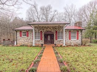 75 Pine Circle Dr, Bristol, VA 24201