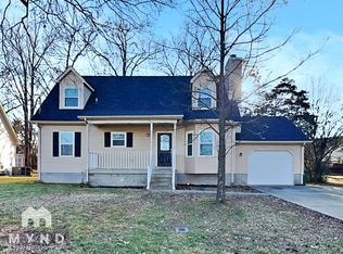 204 Deerlake Dr, La Vergne, TN 37086