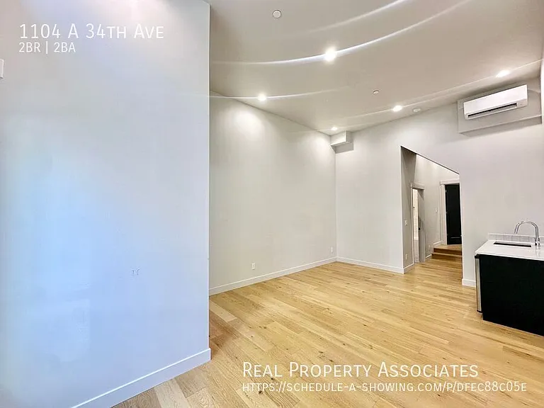 1104A 34th Ave — Photo 3