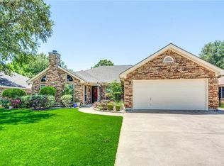 321 Austin St, Keller, TX 76248