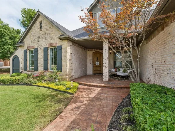 416 Oak Summit Rd, Edmond, OK 73025