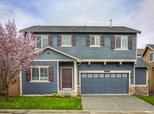 7710 NE 200th St, Kenmore, WA 98028