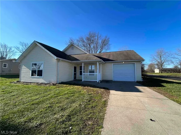 1160 Klinger Ave, Alliance, OH 44601