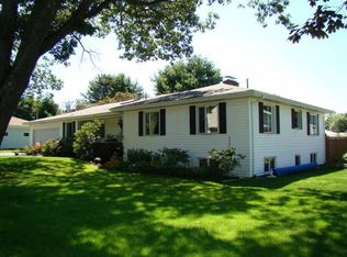 61 Montello St, Lewiston, ME 04240