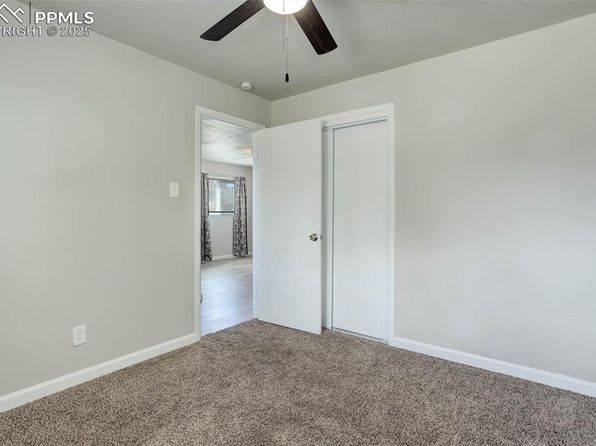 colorado-springs-colorado-13592845 picture