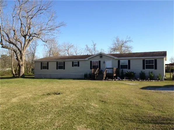 13245 18th St, Santa Fe, TX 77510