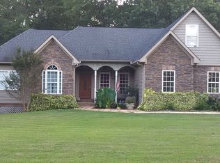 11104 Patton Rd, Northport, AL 35475