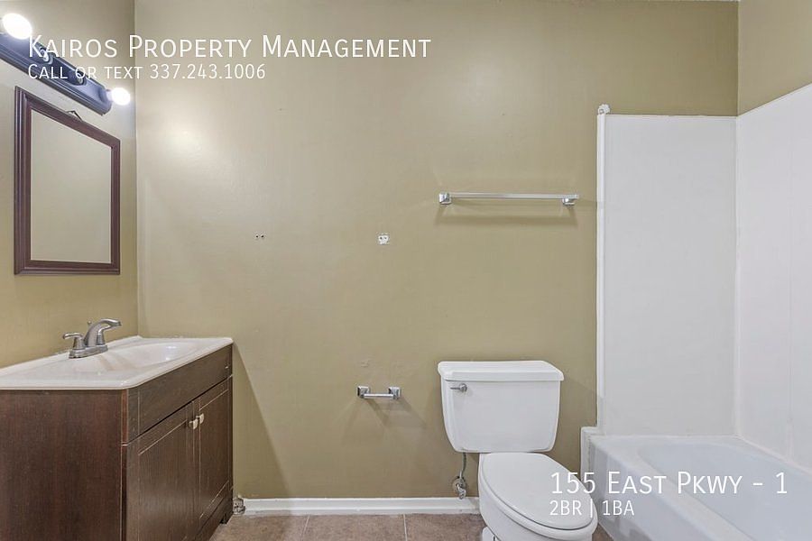 1st image of 155 East Pkwy APT 1