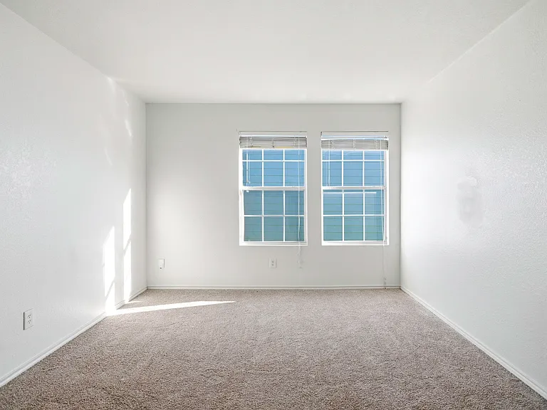 414 Spruce Breeze — Photo 16
