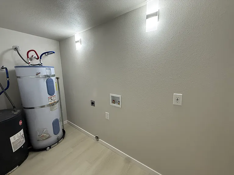 1608 S M St #2 — Photo 10