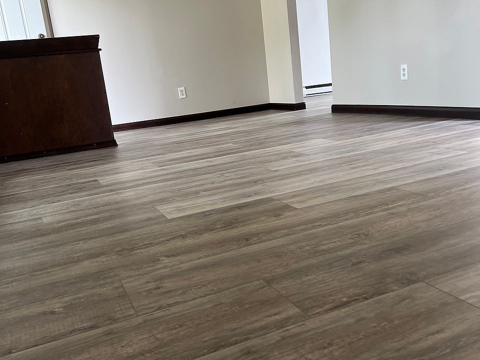 1st image of 1015 E Hamilton St #1