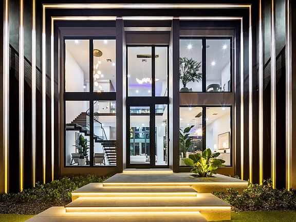 5th image of 19696 Harbor Road N