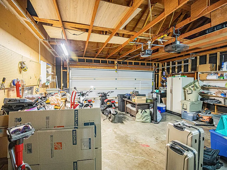 2606 Pontiac Dr — Photo 30