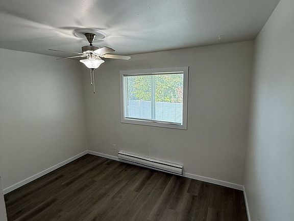 5th image of 1710 La Crescent St APT 101
