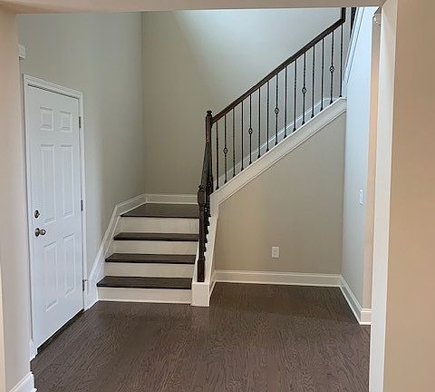5th image of 1665 Riverpark Dr