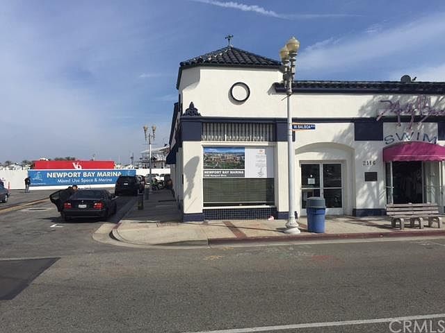 2nd image of 2116 Newport Blvd Unit C