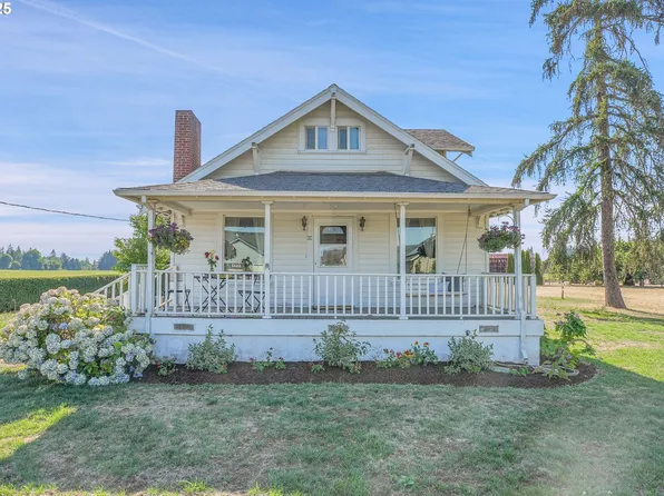 1877 N Holly St, Canby, OR 97013