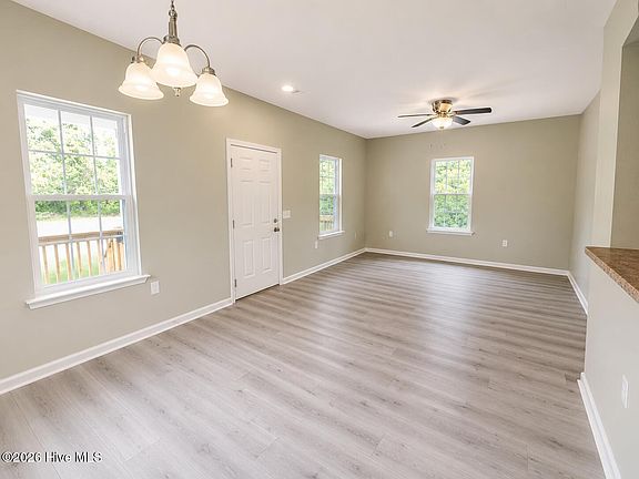3rd image of 440 Pine Cliff Road