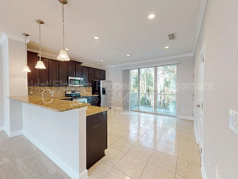 4421 Ellipse Dr — Photo 7
