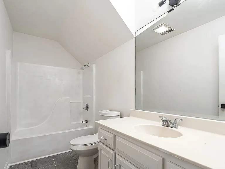 2718 Buckner Ln — Photo 18