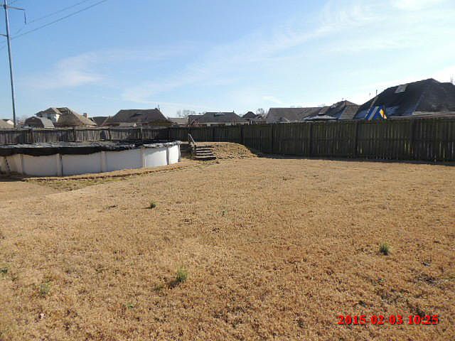 1st image of 205 Mossy Springs Dr