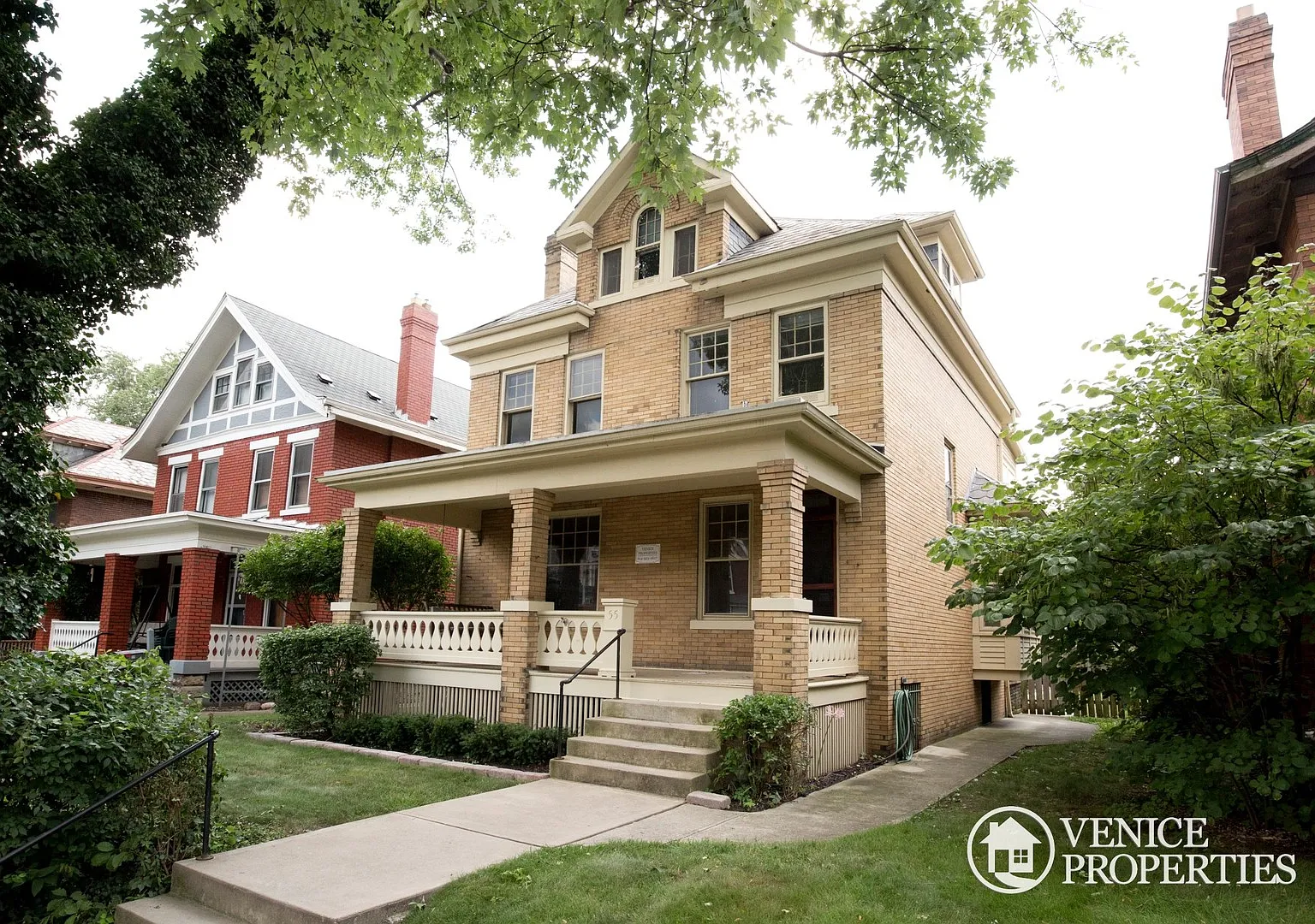 7 Bedroom on OSU Campus — Photo 1