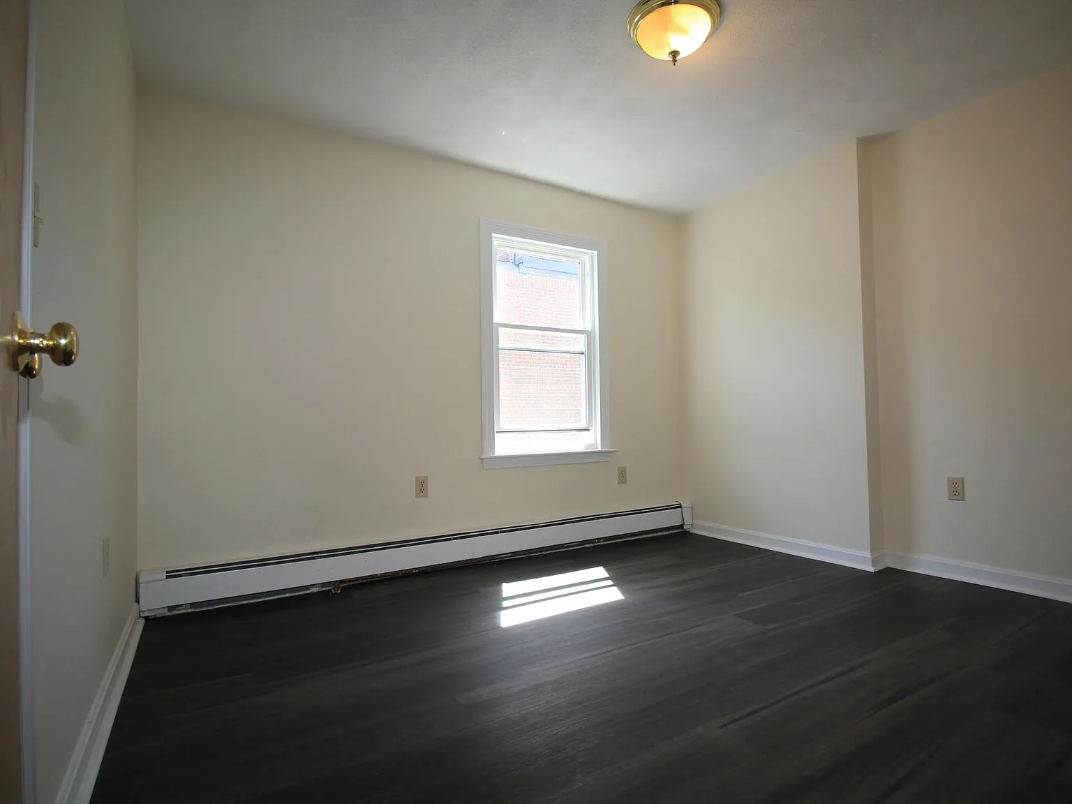 21 Mellen St — Photo 4