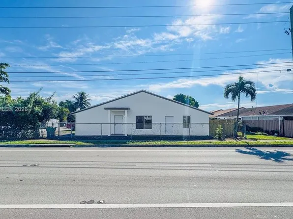 18814 NW 46th Ave, Miami Gardens, FL 33055