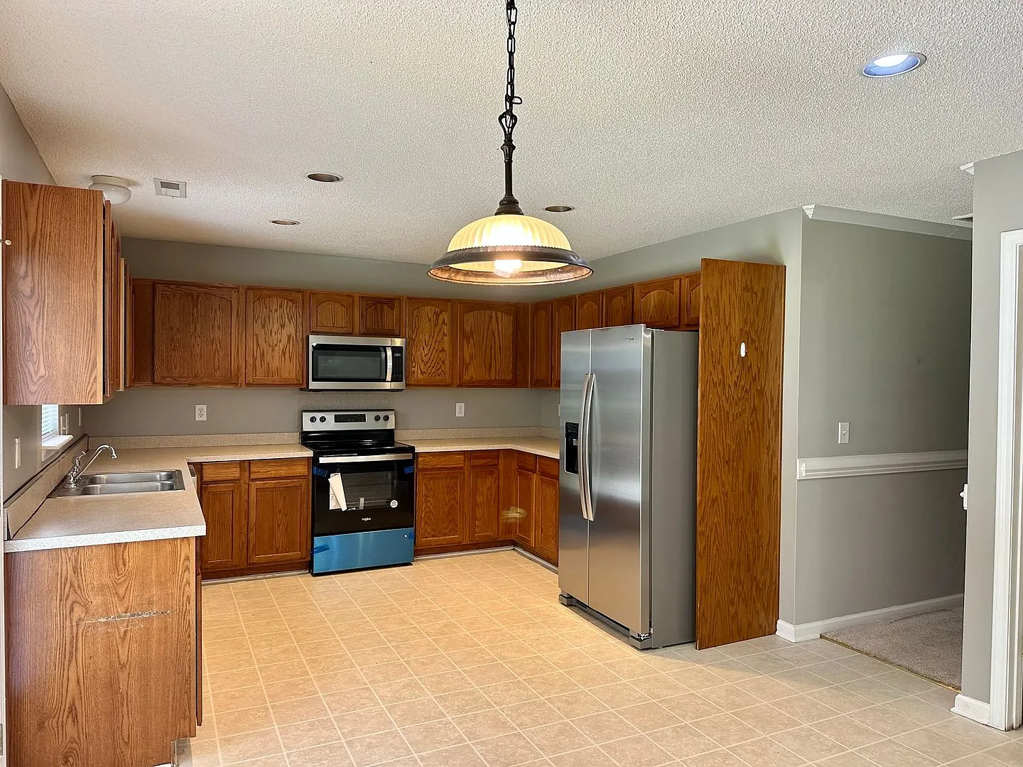 5 Bedroom, Long Term Rental - Summerville, SC — Photo 3