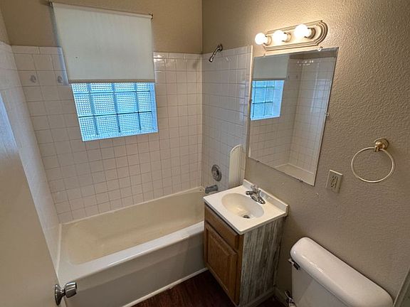 3rd image of 2624 N 6th St APT 2