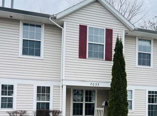 7033 S Cannon Place Dr, Rockford, MI