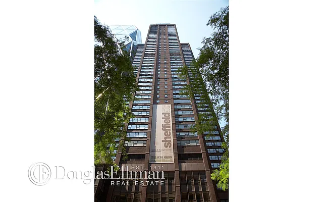 Rented by Douglas Elliman | media 8