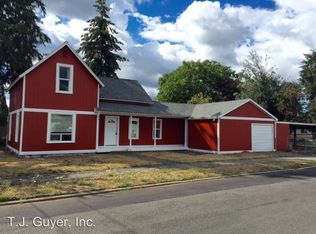 221 Hemlock St, Centralia, WA 98531