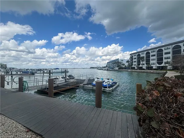 1003 Anglers CV #K406, MARCO ISLAND, FL 34145