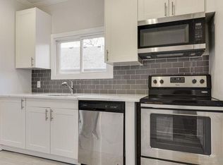 3449 Crystal Pl, Wayzata, MN 55391