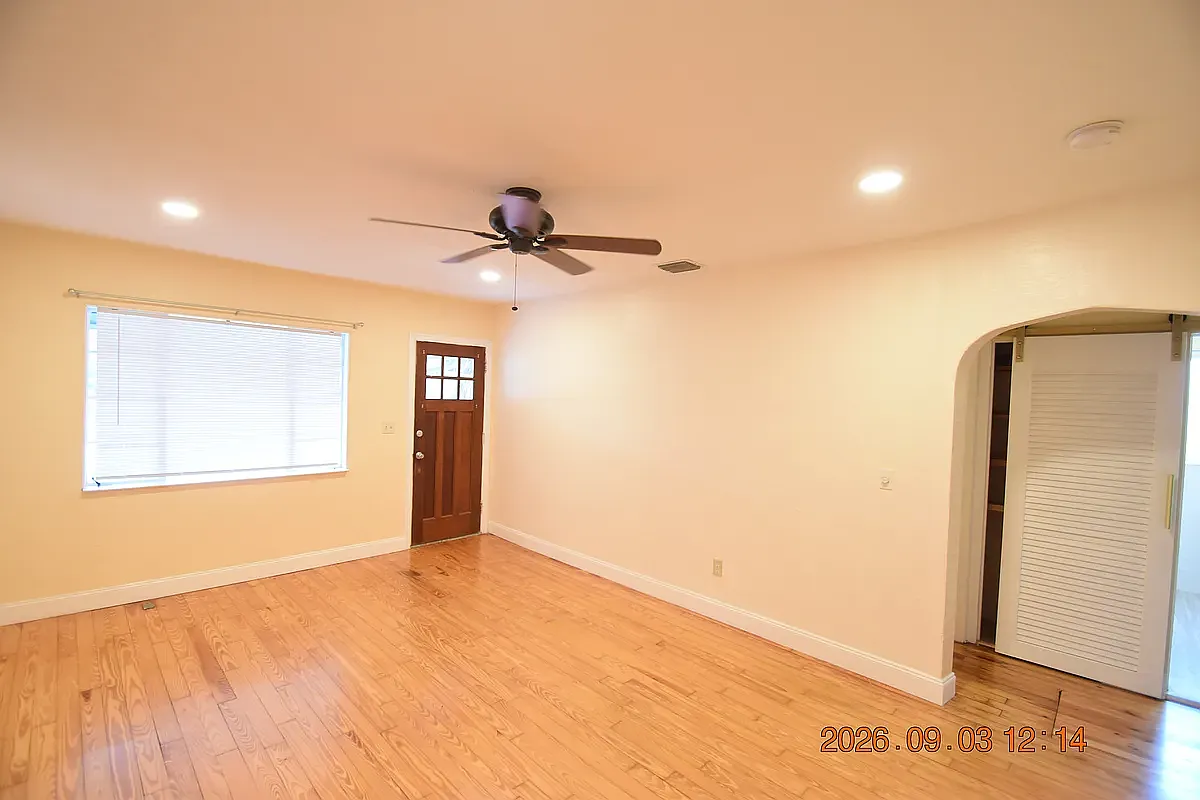 1 bed, 1000 sqft, $1,250 — Photo 3