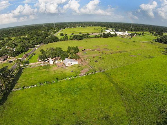 2nd image of 3383 County Road 353
