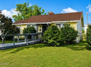 414 N Macarthur Ave, Panama City, FL 32401