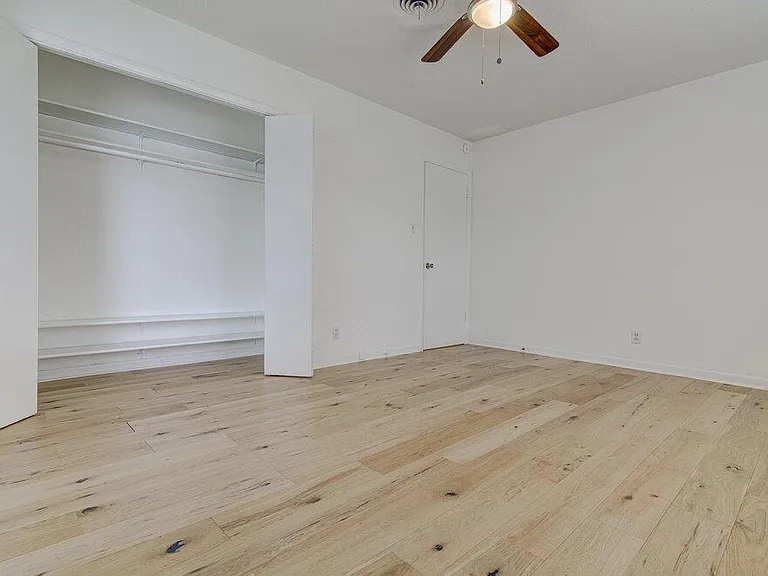 1711 Brentwood St #A — Photo 12